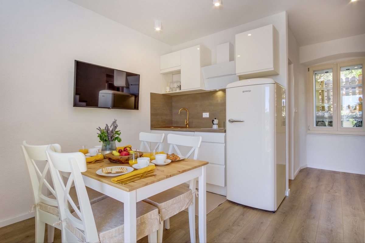 casa-rustica-apartment-gold-mali-losinj-croatia 02