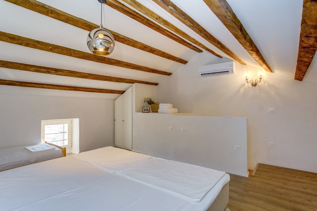 casa-rustica-apartment-silver-mali-losinj-croatia 07