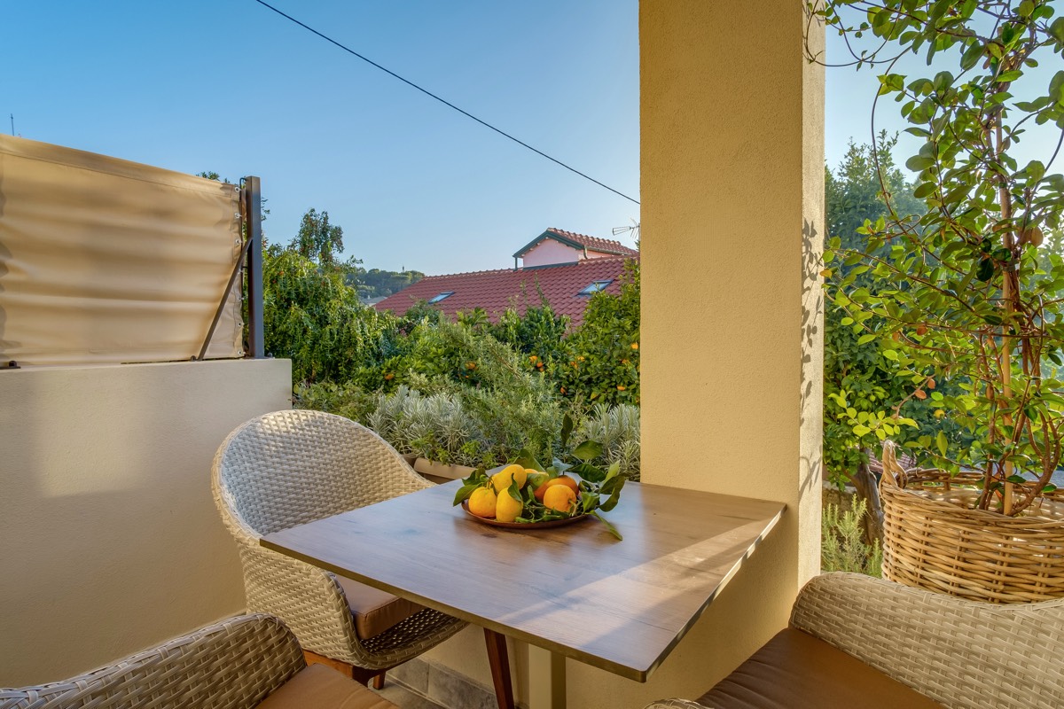 casa-rustica-apartment-bronze-mali-losinj-croatia 14